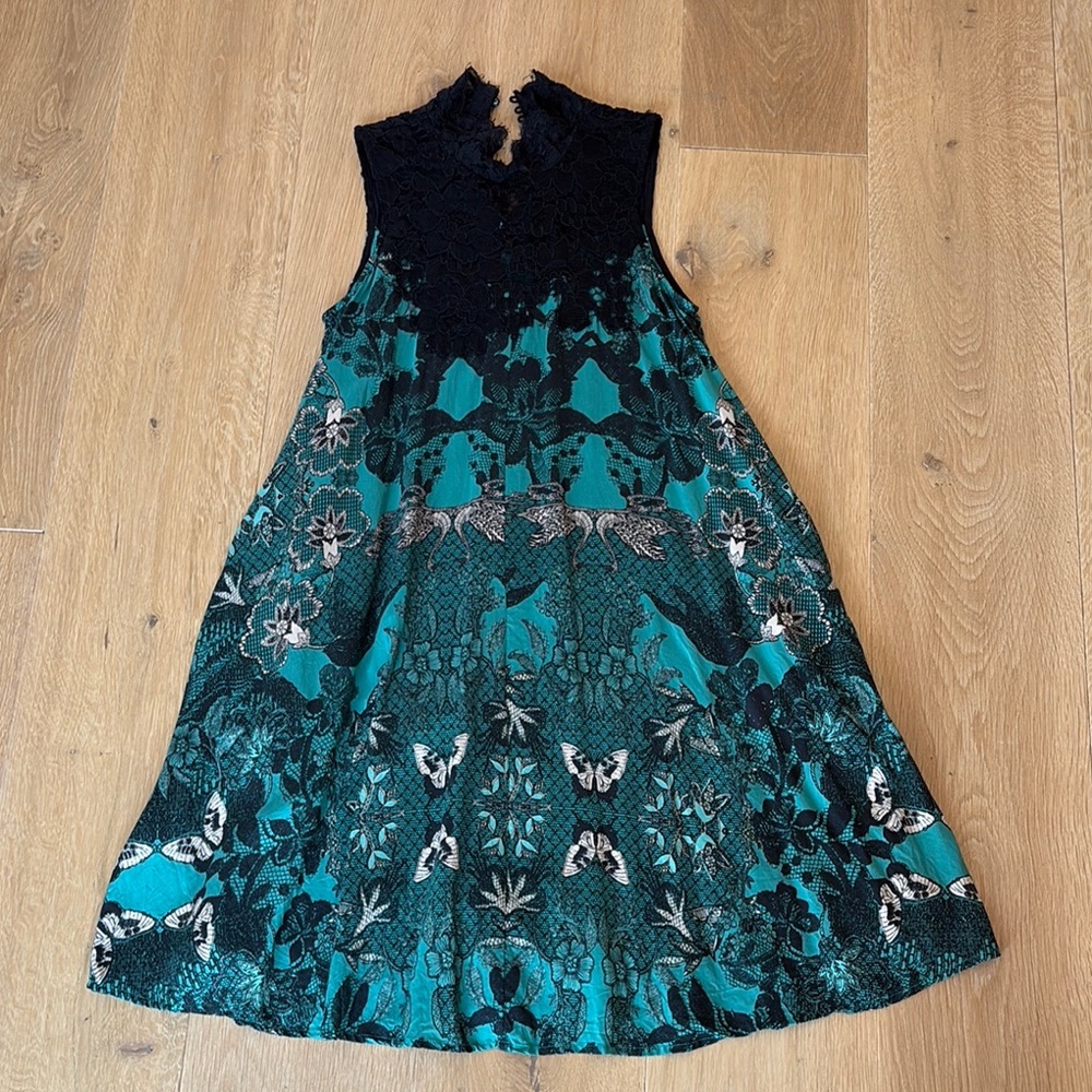 🦄 Maeve Anthropologie Sleeveless A-line Dress in Teal and Black